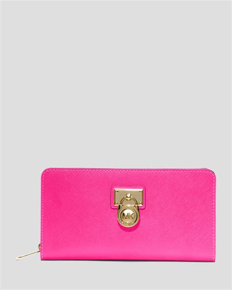 michael kors hamilton wallet pink|Michael Kors small pink wallet.